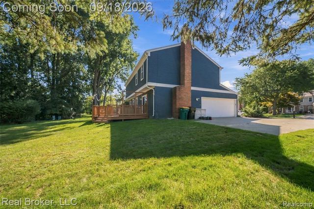 29148 Leesburg Court, Farmington Hills, MI 48331