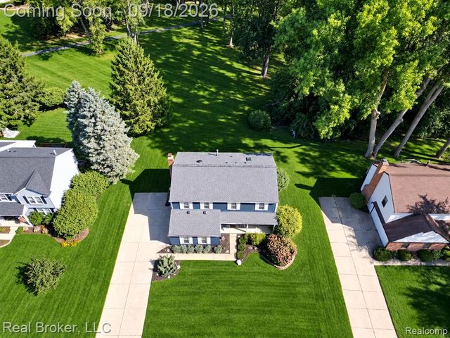 29148 Leesburg Court, Farmington Hills, MI 48331
