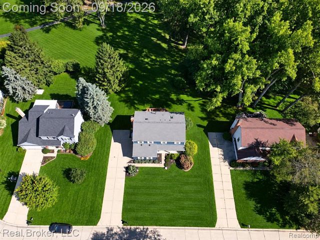 29148 Leesburg Court, Farmington Hills, MI 48331