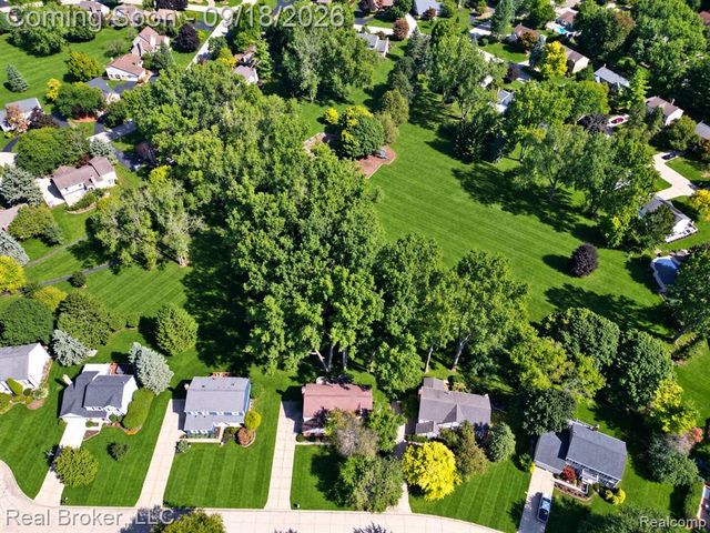 29148 Leesburg Court, Farmington Hills, MI 48331