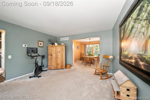 29148 Leesburg Court, Farmington Hills, MI 48331