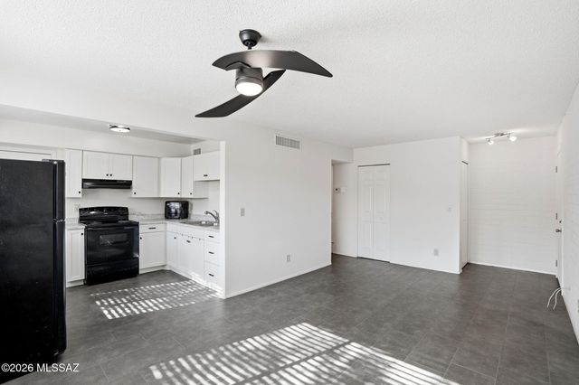 1336 S Avenida Polar Apt C107, Tucson, AZ 85710