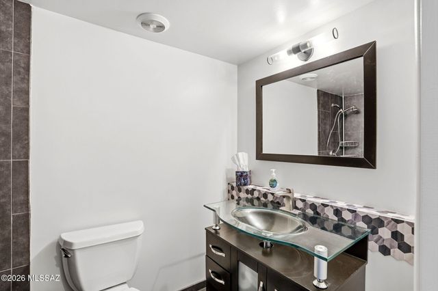 1336 S Avenida Polar Apt C107, Tucson, AZ 85710