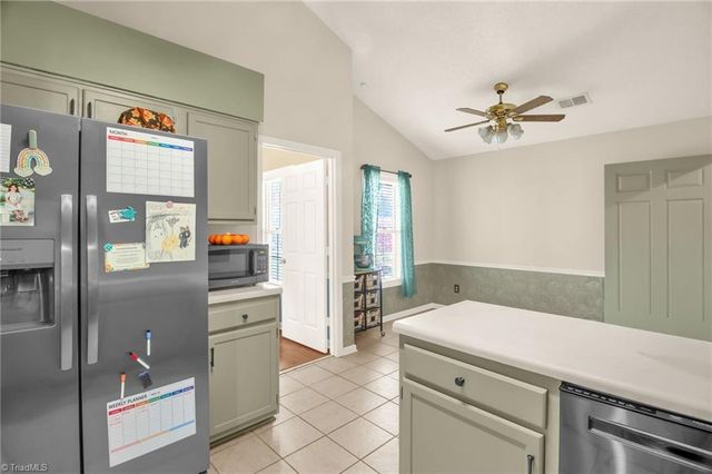 1505 Fiddlers Knoll Drive, Kernersville, NC 27284