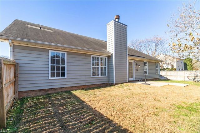 1505 Fiddlers Knoll Drive, Kernersville, NC 27284