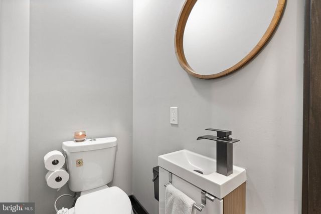 2674 MARTHA ST, Philadelphia, PA 19125