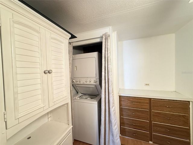 653 MOUNT LANCASTER AVENUE NE 638, St Petersburg, FL 33702