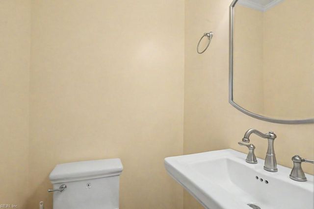 207 Milstead RD, Newport News, VA 23606