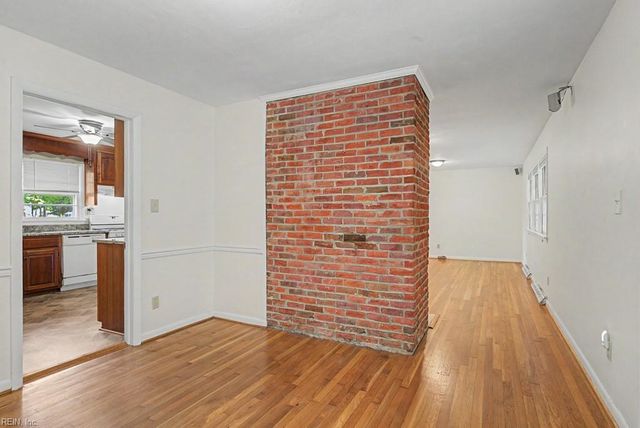 207 Milstead RD, Newport News, VA 23606
