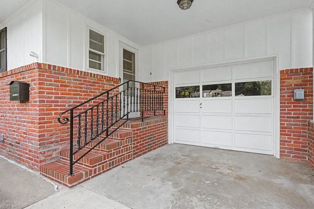 207 Milstead RD, Newport News, VA 23606