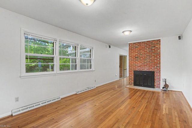 207 Milstead RD, Newport News, VA 23606