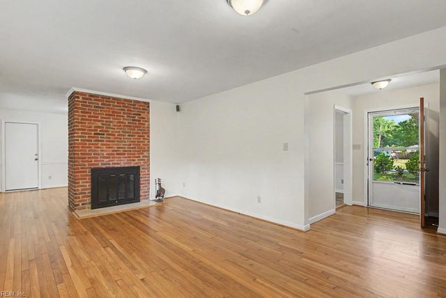 207 Milstead RD, Newport News, VA 23606