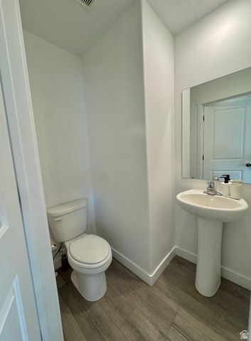 1051 MERCHANT RD, Saratoga Springs, UT 84043