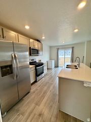 1051 MERCHANT RD, Saratoga Springs, UT 84043