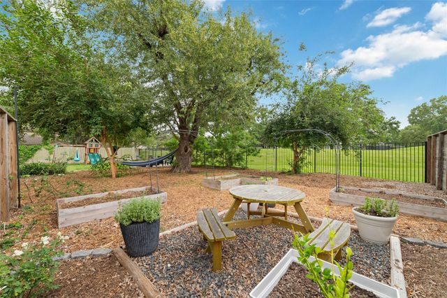 16374 Larkfield Drive, Houston, TX 77059