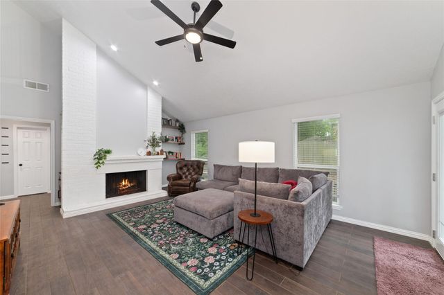 16374 Larkfield Drive, Houston, TX 77059