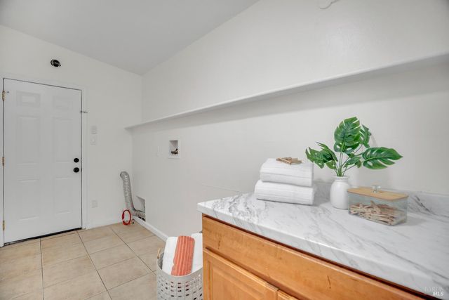 1268 Sereno Dr, Vallejo, CA 94589