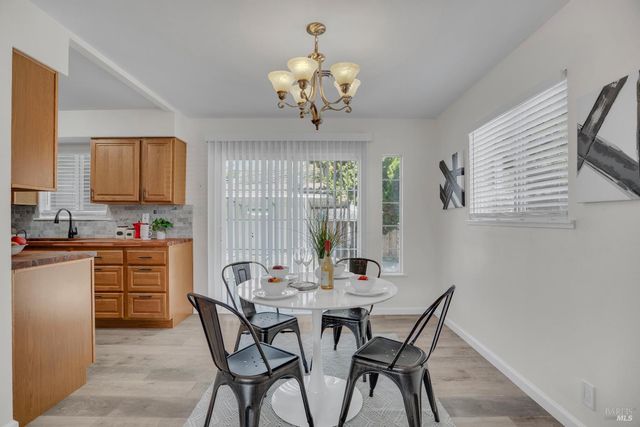 1268 Sereno Dr, Vallejo, CA 94589