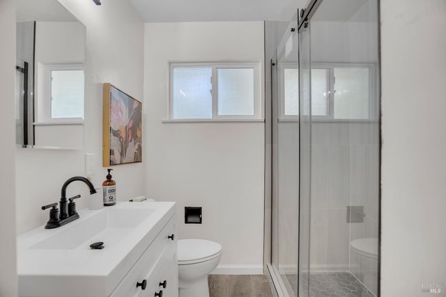 1268 Sereno Dr, Vallejo, CA 94589