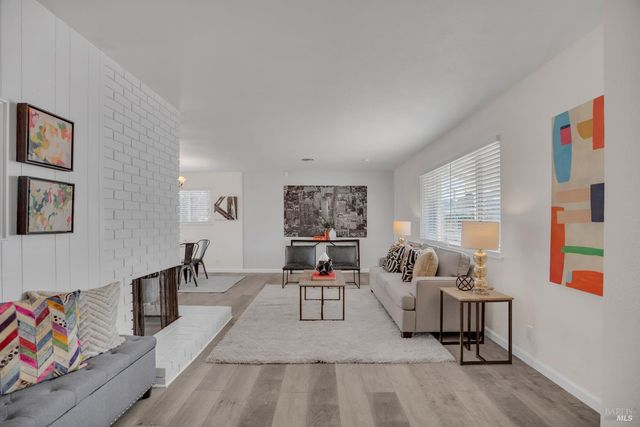 1268 Sereno Dr, Vallejo, CA 94589