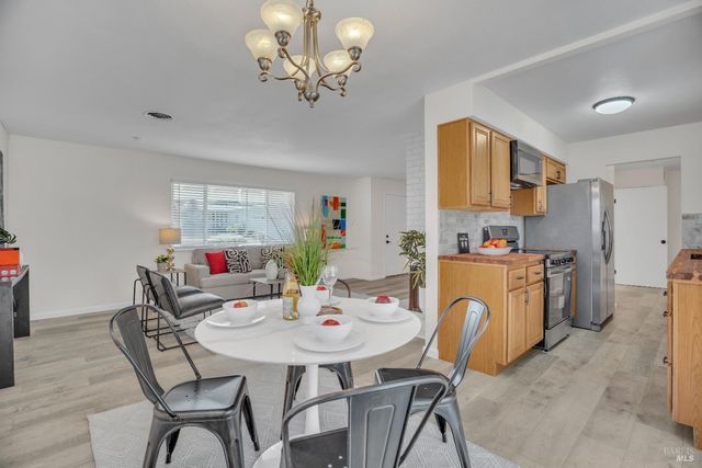 1268 Sereno Dr, Vallejo, CA 94589