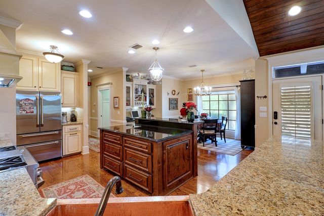 610 Prestwick Drive, Dothan, AL 36305