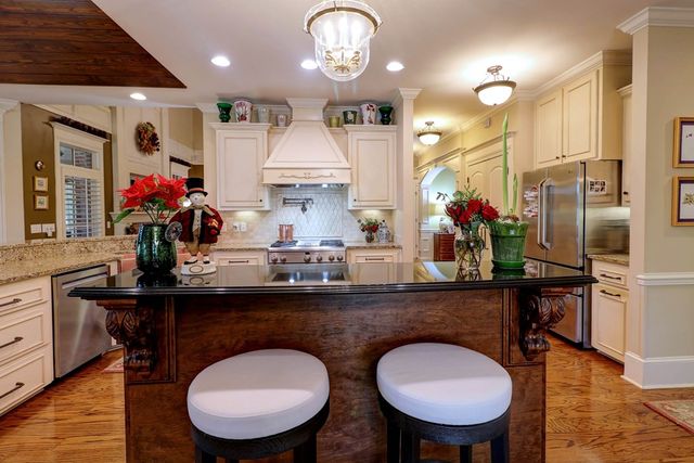 610 Prestwick Drive, Dothan, AL 36305