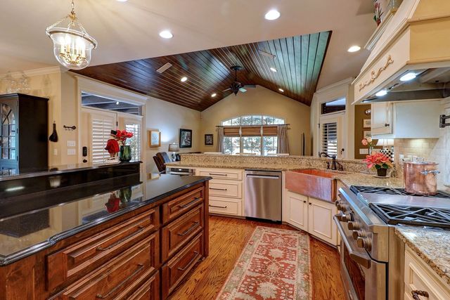 610 Prestwick Drive, Dothan, AL 36305