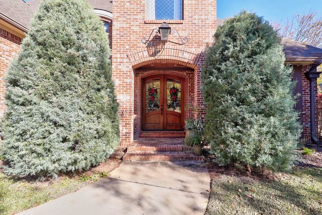 610 Prestwick Drive, Dothan, AL 36305