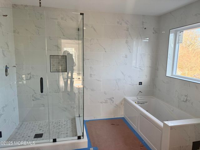 2B Dey Street, Manalapan, NJ 07726