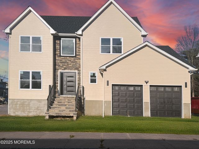 2B Dey Street, Manalapan, NJ 07726