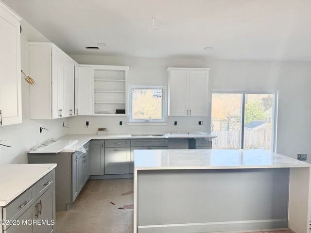 2B Dey Street, Manalapan, NJ 07726