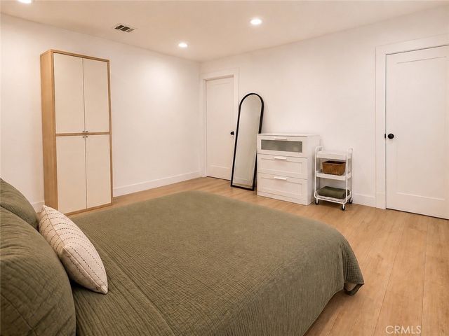 1274 S Muirfield, Los Angeles, CA 90019