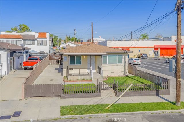 526 W 2nd, San Pedro, CA 90731