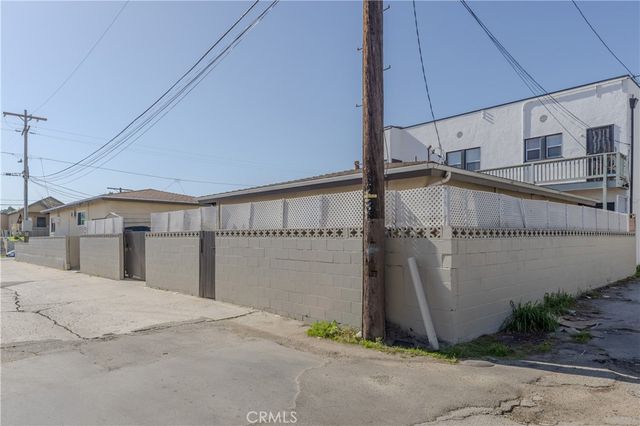 526 W 2nd, San Pedro, CA 90731