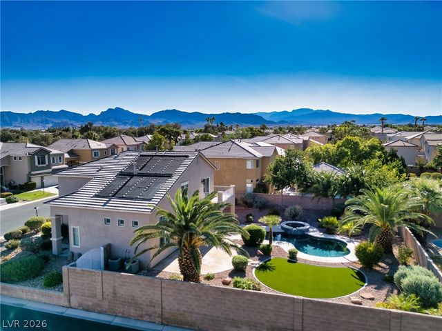 8106 Bear Clan Court, Las Vegas, NV 89131