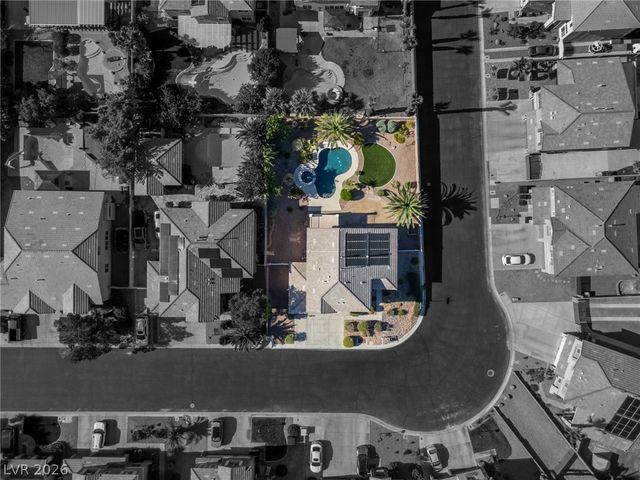 8106 Bear Clan Court, Las Vegas, NV 89131
