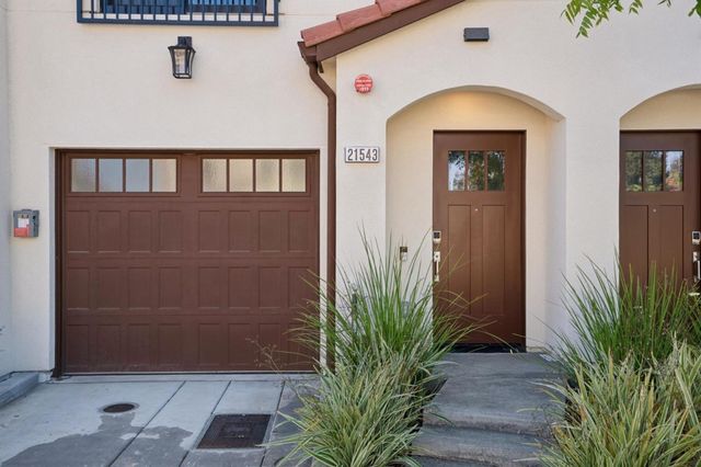 21543 Point Reyes Terrace, Cupertino, CA 95014