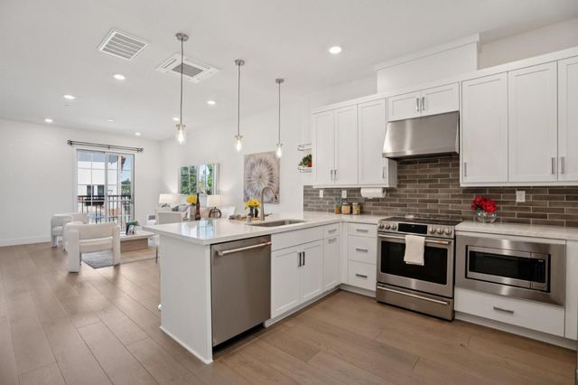 21543 Point Reyes Terrace, Cupertino, CA 95014