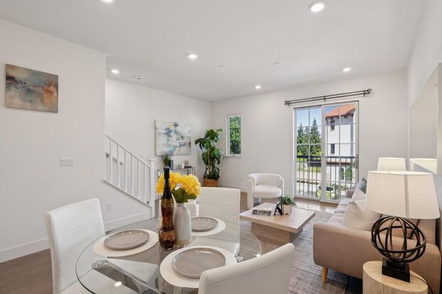 21543 Point Reyes Terrace, Cupertino, CA 95014