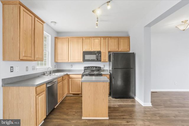 112 BRUAW DR, York, PA 17406