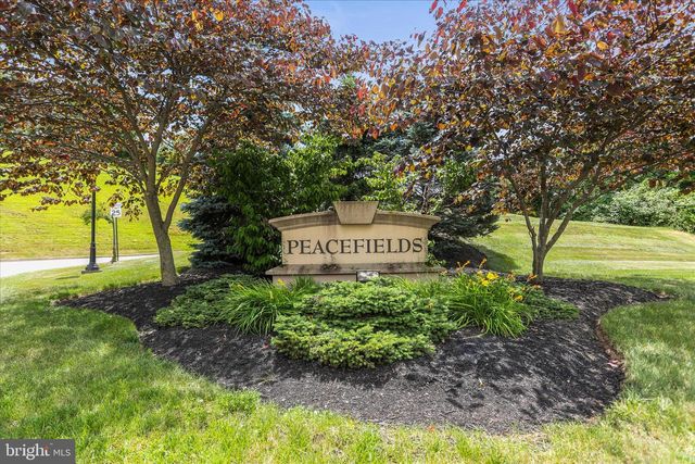 112 BRUAW DR, York, PA 17406