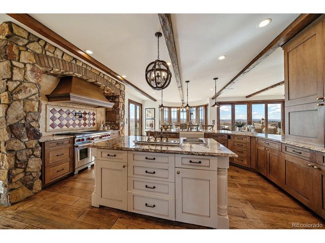 7663 Buffalo Trl, Castle Pines, CO 80108