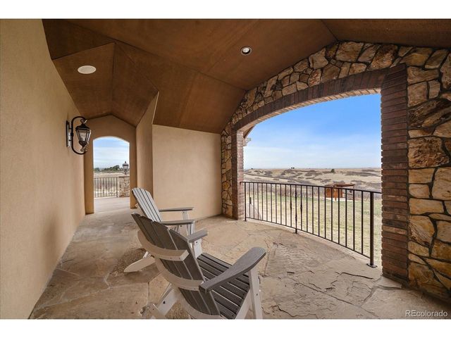 7663 Buffalo Trl, Castle Pines, CO 80108