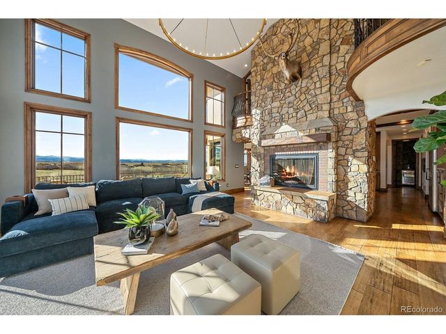 7663 Buffalo Trl, Castle Pines, CO 80108