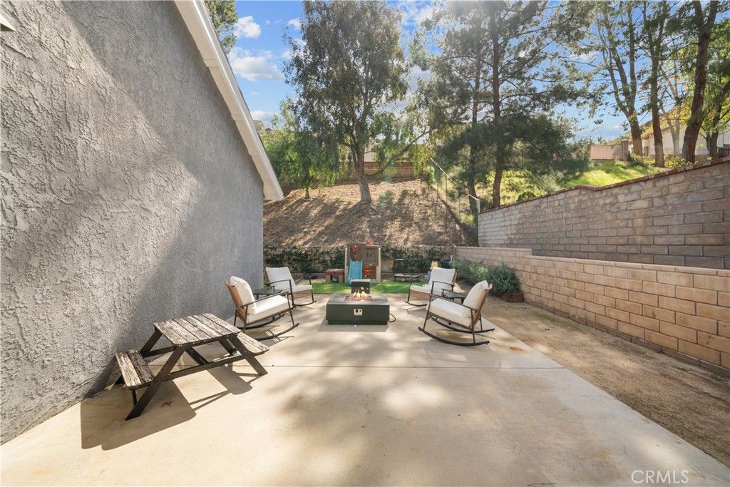 Image 32 of property listing at 28518 Victoria, Castaic, CA 91384