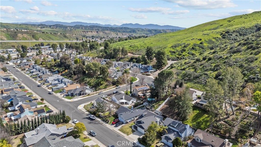 Image 44 of property listing at 28518 Victoria, Castaic, CA 91384