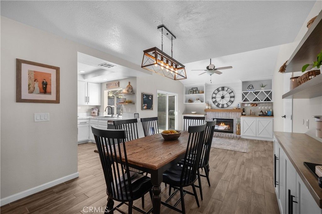 Image 7 of property listing at 28518 Victoria, Castaic, CA 91384