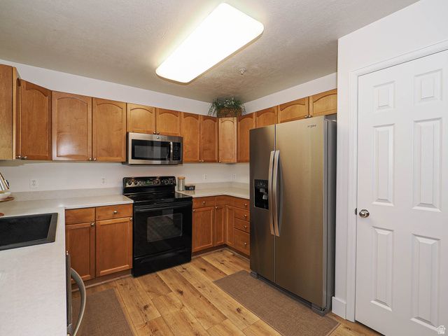 1890 E OAK DR, Draper, UT 84020