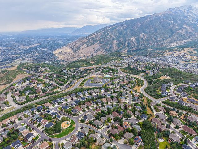 1890 E OAK DR, Draper, UT 84020
